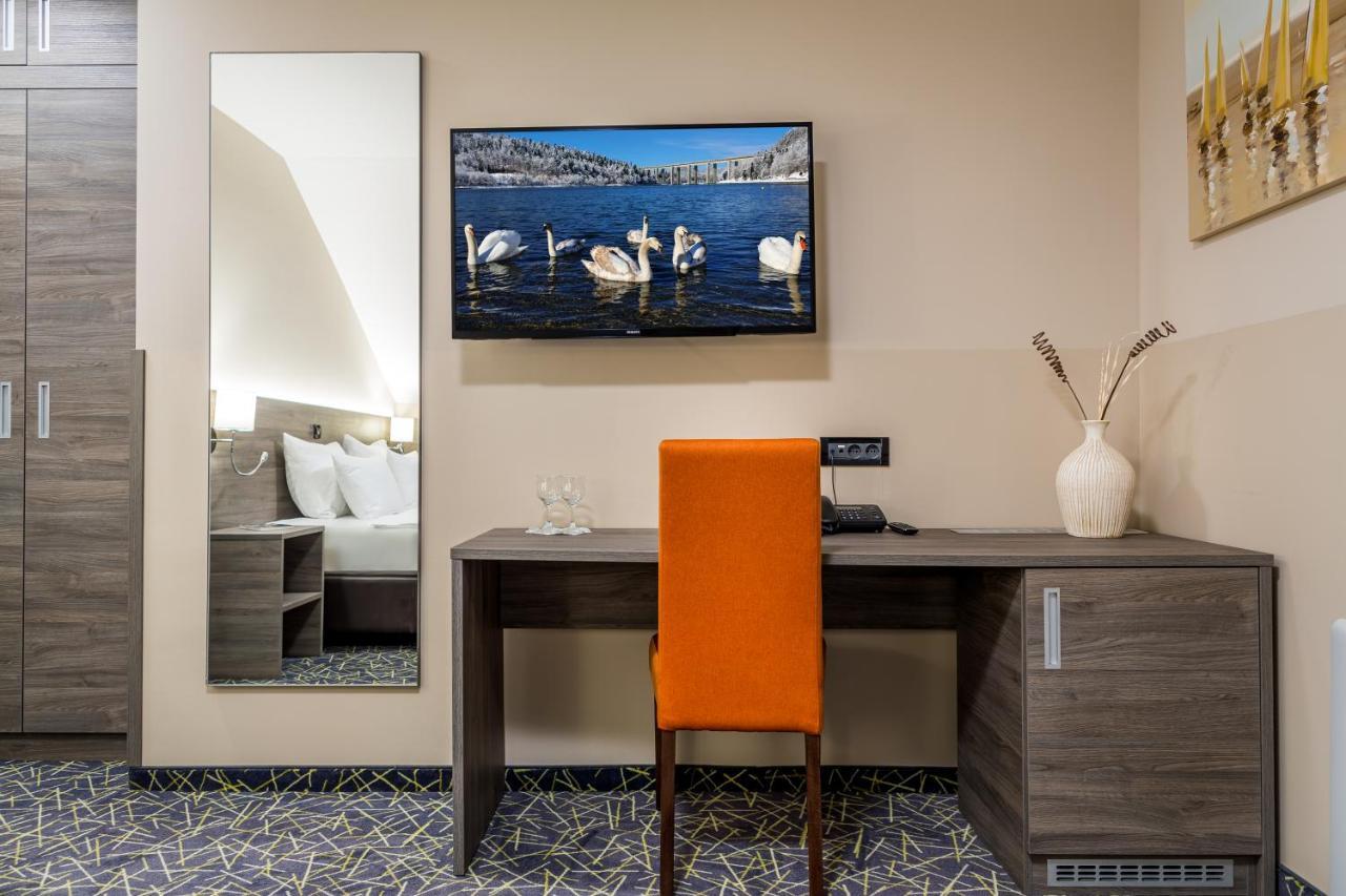 Hotel Bitoraj Fužine Eksteriør bilde